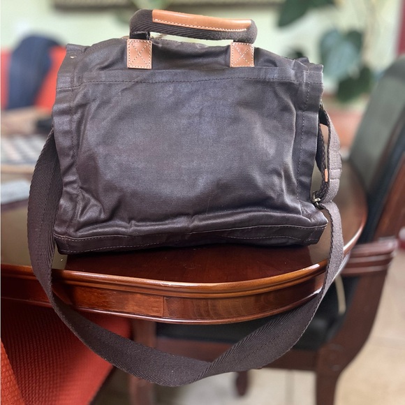 Will Leather Men's Waxed Canvas Carryall Messenger, dark brown,One Size.Like new - Picture 4 of 9